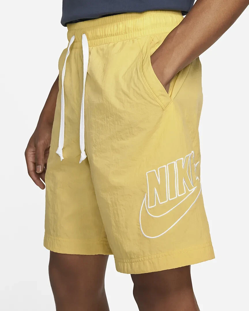 Short alumni online nike