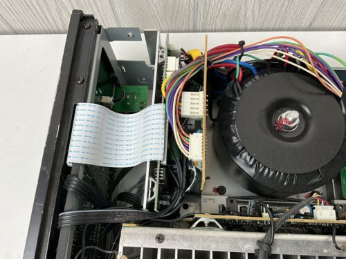 Arcam AVR200 Home theater Stereo Receiver - BAD DISPLAY - WORKING - Picture 17 of 18