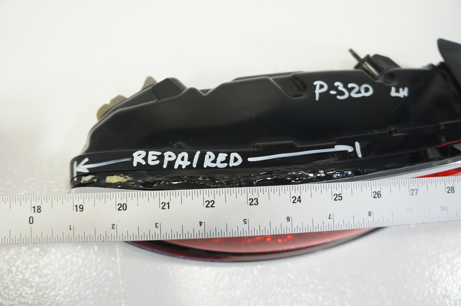 **DAMAGED*** 19-2023 BENTLEY GT GTC III 3 LEFT DRIVER SIDE tail light 3SD945095