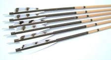6 MATCHED WOOD ARROWS  31" BOP