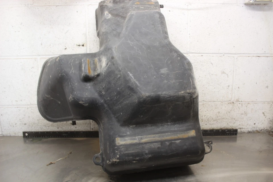 2010 Arctic Cat 550 4x4 H1 LE Auto EFI GAS TANK FUEL CELL PETROL RESERVOIR P928 Foto 4 de 4