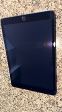 Apple iPad 7th Generation A2200 128 GB, Wi-Fi  4G, 10.2 in - Silver