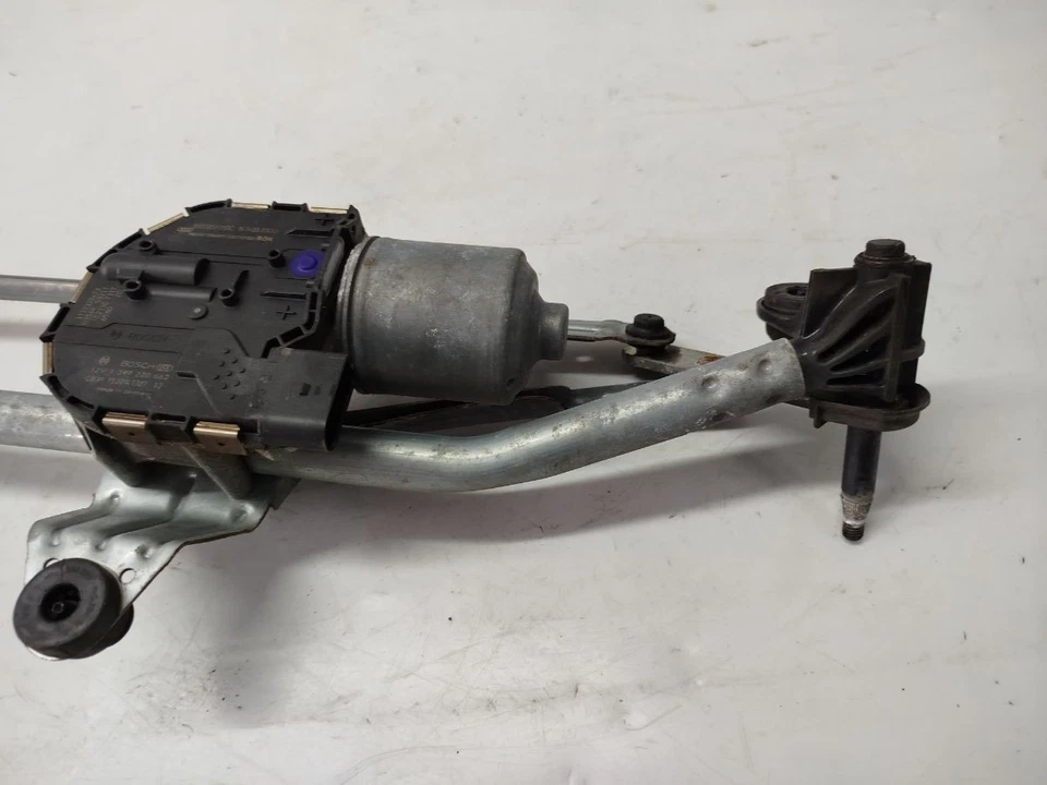 Motor limpiaparabrisas delantero y elevador AUDI A3 TDI 1.6 QUATTRO MK3 2013-2016 8V2955023C Foto 3 de 4