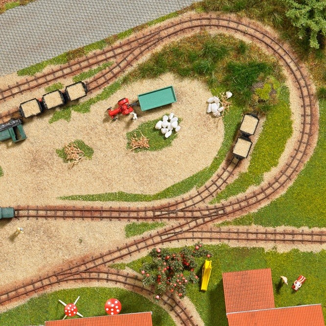 Busch 8079 - N - Track Set - New