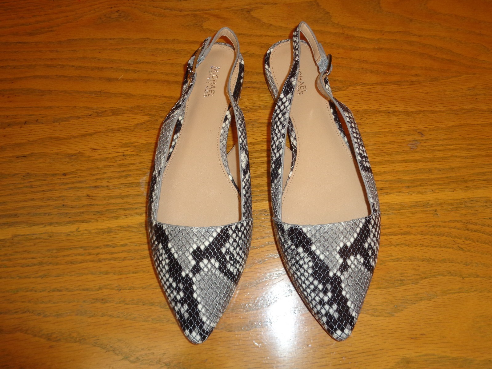 MICHAEL KORS CLAUDIA SNAKE SKIN WOMENS SLINGBACK SANDALS FLATS NWOB SIZE 6.5 thumbnail 2