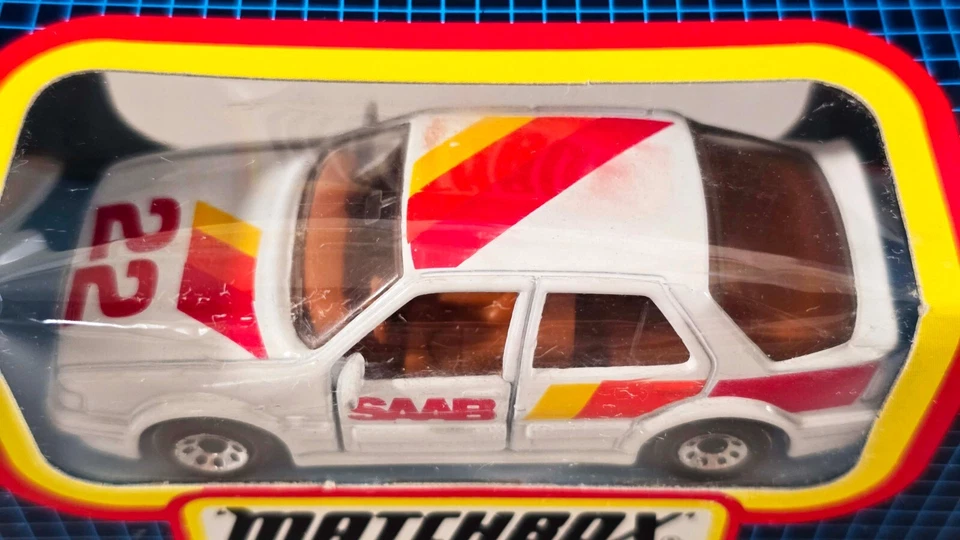 Matchbox 22 Saab 9000 Turbo / 1988 /Unpunched Blue Grid Window Box / Rare / New - Image 3 of 4