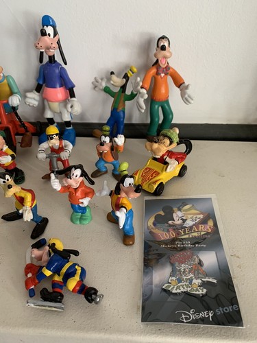 21 Piece Disney PVC Goofy Figurines Figures Pin Keychain Snow globe LOT - Picture 6 of 8
