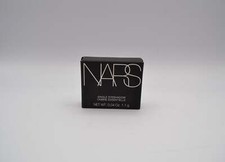 NARS- single eyeshadow : domination
