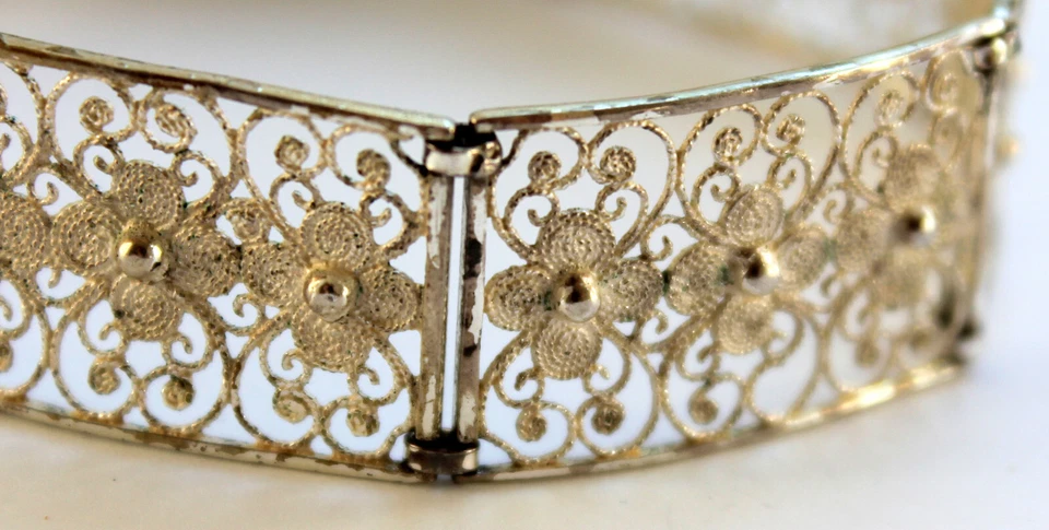 Antikes Armband Silber 835 Blumen schöne Verarbeitung Friesen Schmuck filigran - Bild 2 von 4