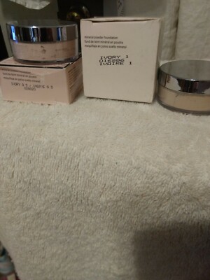 MARY KAY MINERAL POWDER FOUNDATION ($10 BRUSH INCLUDED)(UPDATED 09/25)