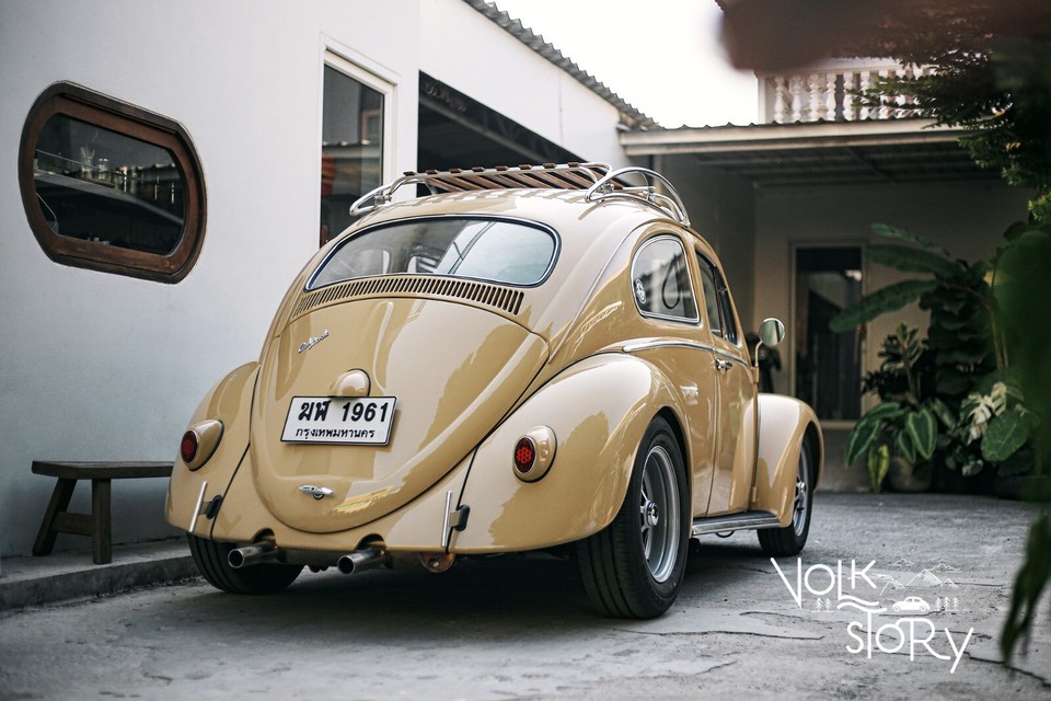 Vintage airstreme tear drop volkswagen Beetle Roof Rack wood slats