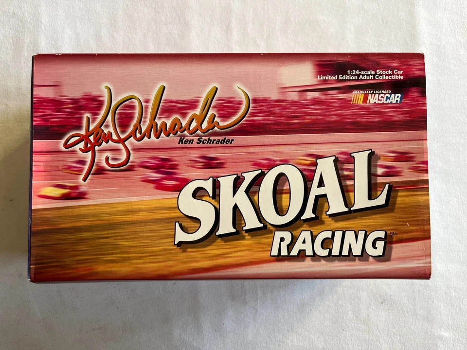 Action #33 Ken Schrader Skoal 1999 Monte Carlo #W249916064-1 1/24 Scale Diecast - Image 3 of 4