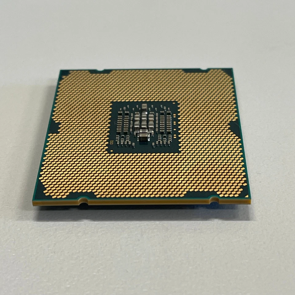 Intel Xeon E5-1620 Quad Core CPU 3.60 GHz 10MB Cache Socket 2011 Processor SR0LC - Image 4 of 4