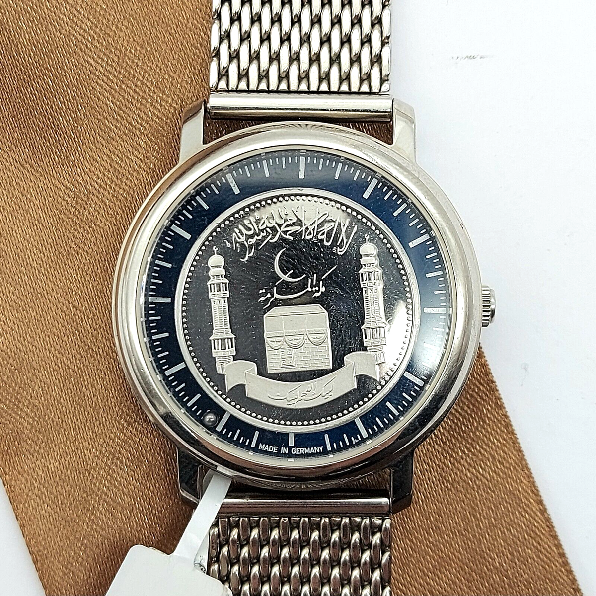 Men's Somali Republic (2001) Limited Edition Platinum Coin Watch