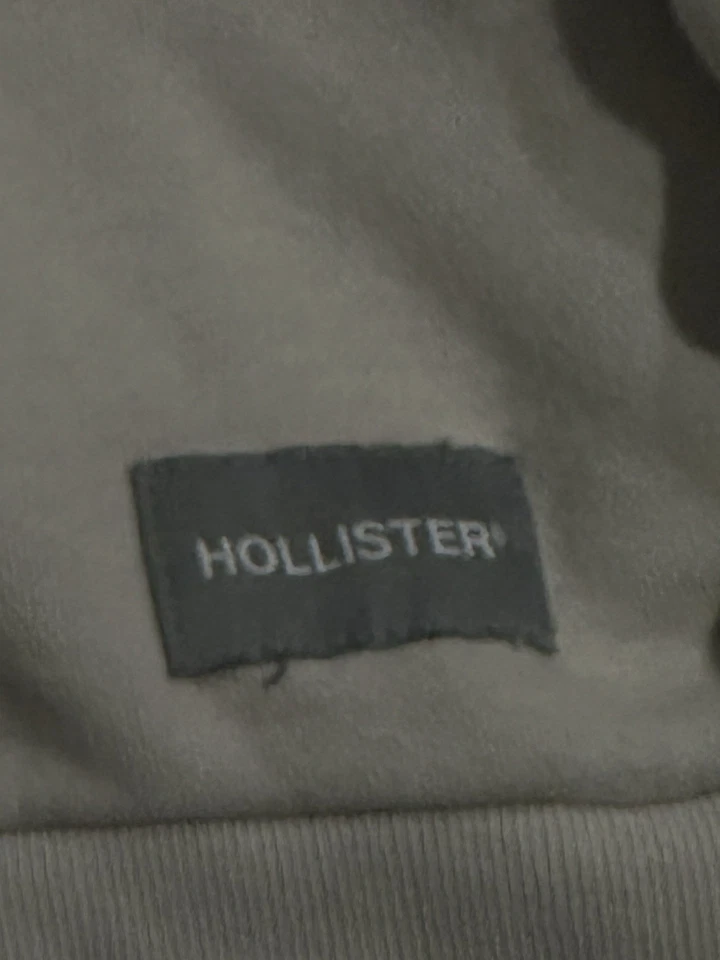 Medium Cream Hollister Co. Crewneck Sweatshirt - Image 3 of 3