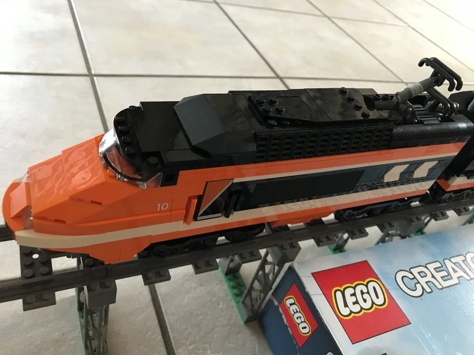 LEGO Creator 10233 Horizon Express, Foto 2 von 5
