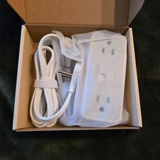 *Tessan Power Strip Model TS-1020 -New In Box-