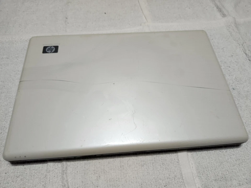 HP Pavilion DV7 Laptop 17.3" Display DV7-3028ca - Imagen 4 de 4