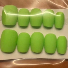 Green Matte Press On Nails Short Square Full Cover False Nail Tips