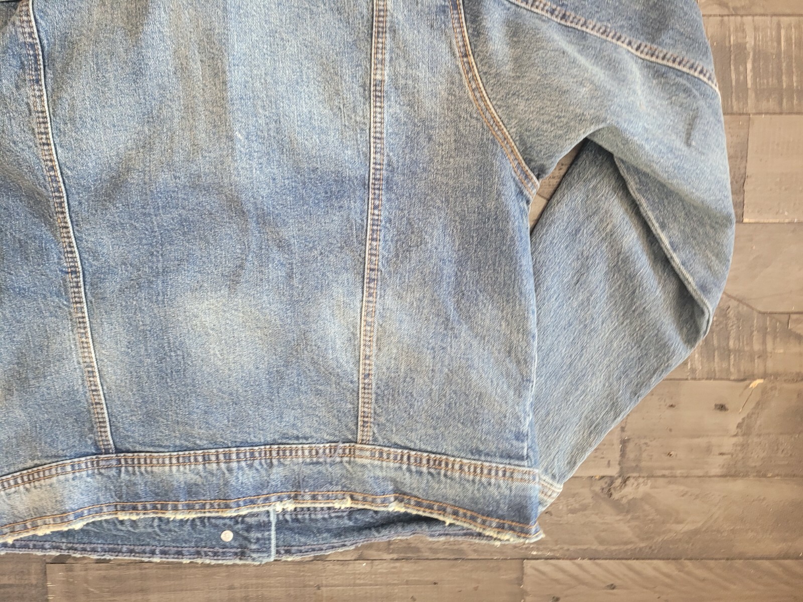 Universal Thread Womens Denim Jacket Button Up Si… - image 8