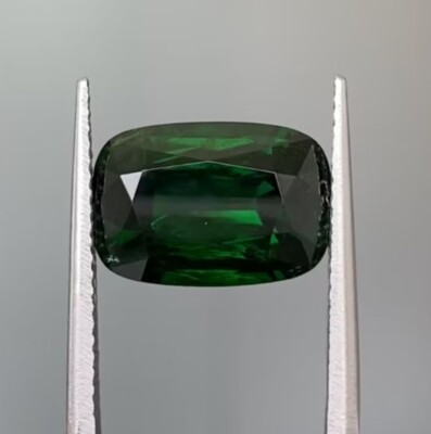 Basil Green Tsavorite 5.91ct (TS0042) 100% Natural Loose Gemstone