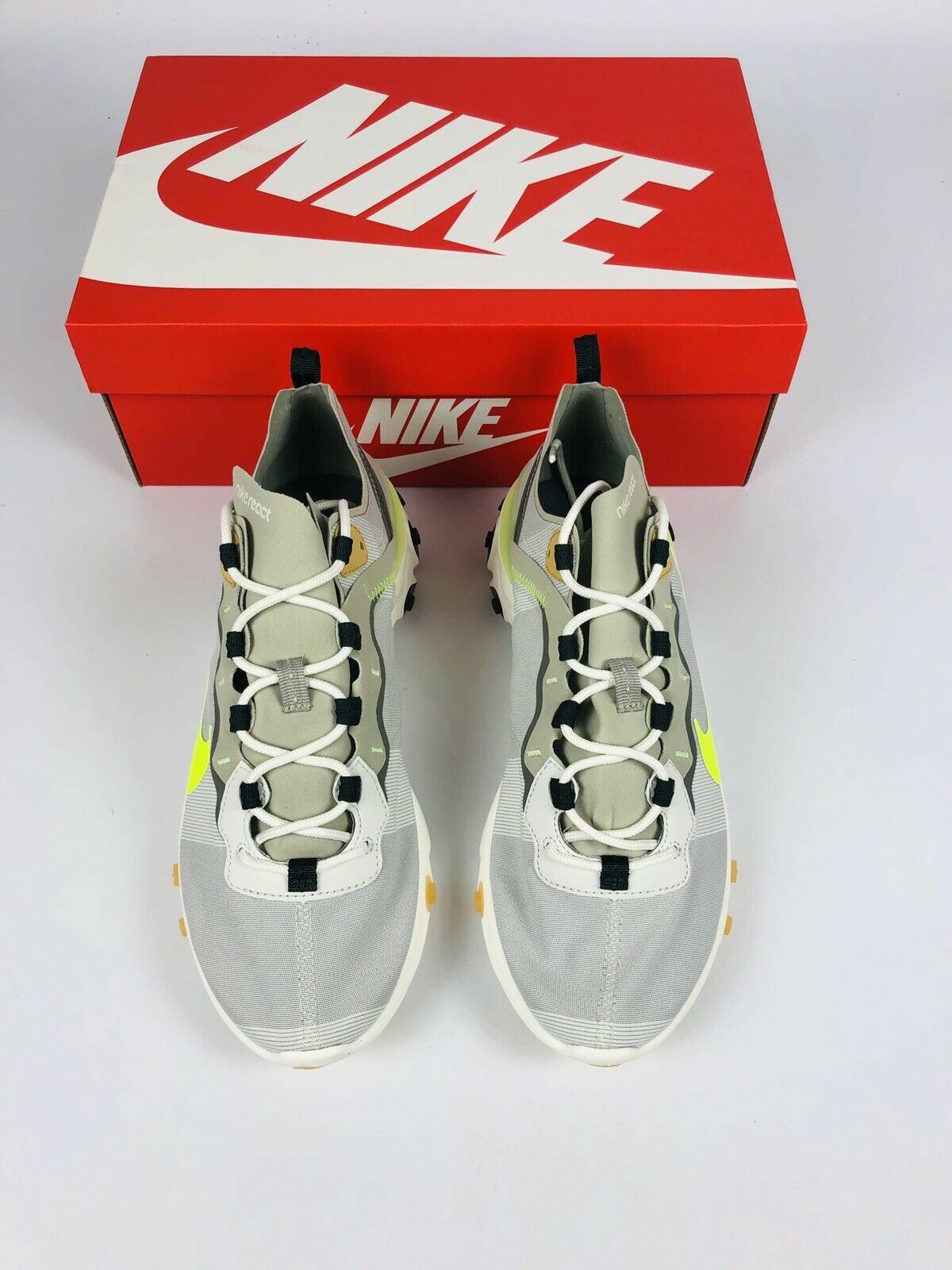 nike react element 55 cargo volt