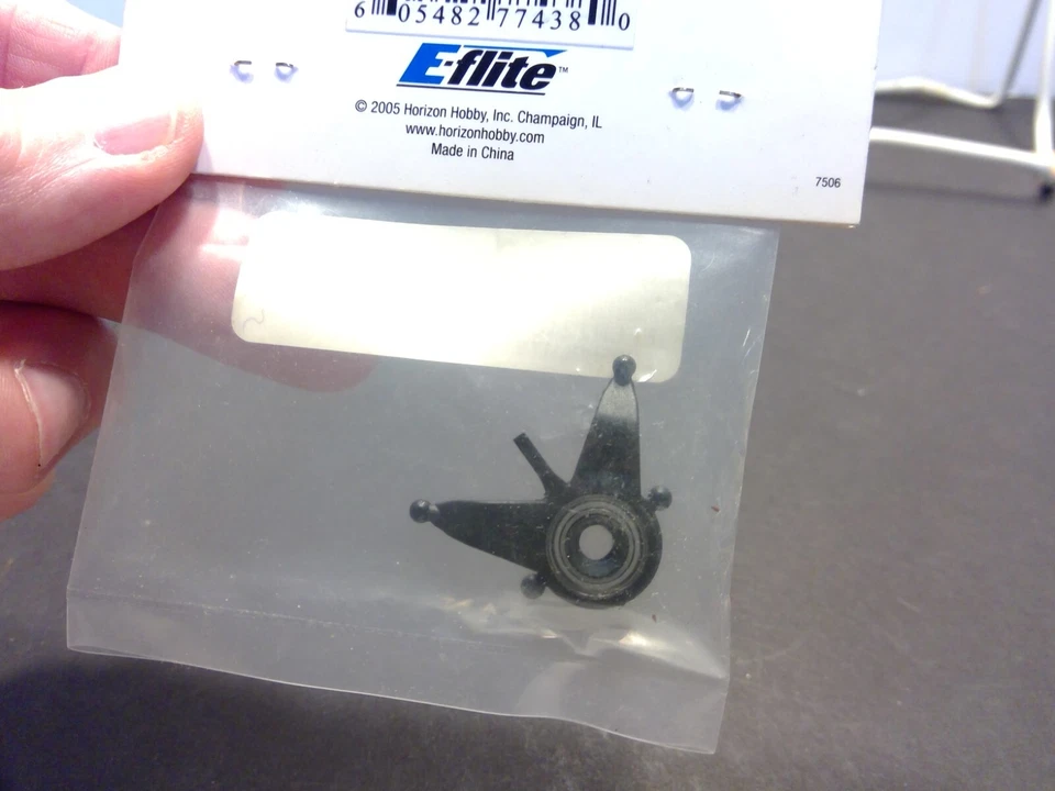 E-Flite EFLH1216 Swashplate Set: BCX - NIP - Image 4 of 4