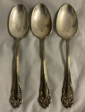 3 Vintage Oneida Community Silver plate Spoons