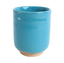 Mino ware Japanese Pottery Yunomi Chawan Tea Cup Aqua Blue Crackled Straight