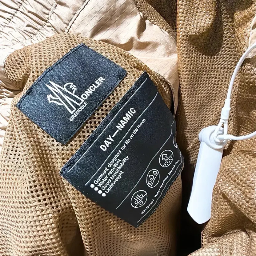 Moncler Grenoble Day Dynamic Cargo Pants XL New thumbnail 6