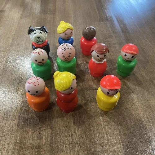Fisher Price -Little People-Lot Of 10 Vintage Fisher-Price Little People Figures