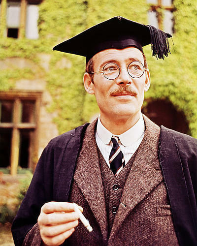 Goodbye, Mr. Chips (1969) NEW DVD NTSC, All Region (Registered tracking number) - Picture 2 of 5