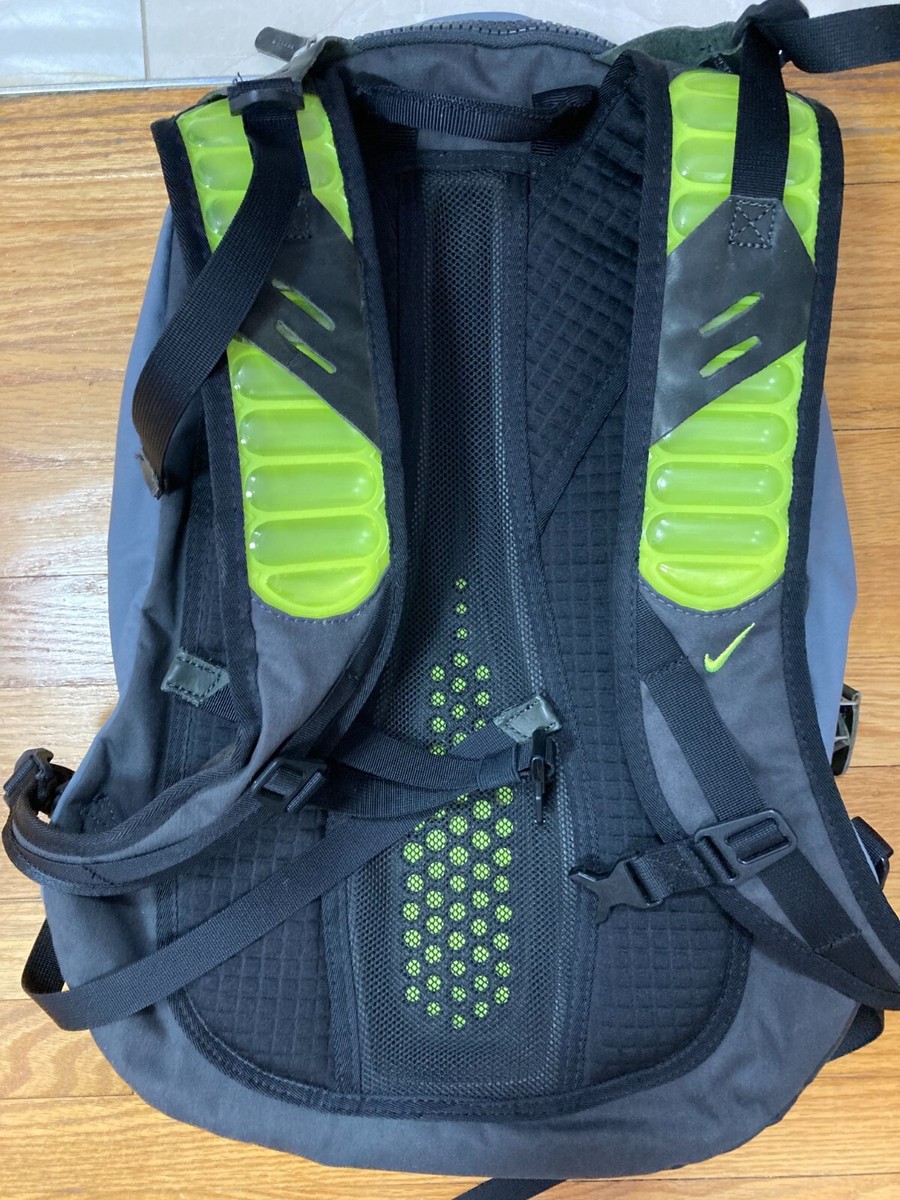 NIKE Air Max 95 OG Neon Green Pursuit Backpack Worn 2x EXCELLENT