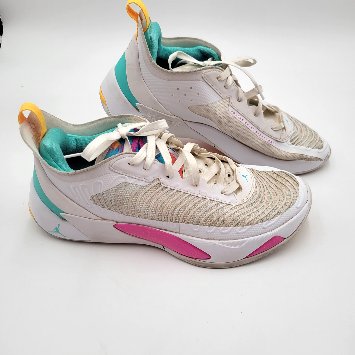 Nike Luka 1 \"White/Fire Pink\"ナイキルカ1 Nike Luka 1 