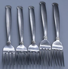 Oneida RATTAN 2 Dinner Forks  & 3 Salad Forks Stainless USA 5-Pc Set