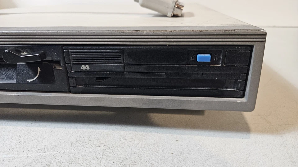 Nicolet 400S System Optical Disk Drives For Oscilloscope - Image 2 of 4