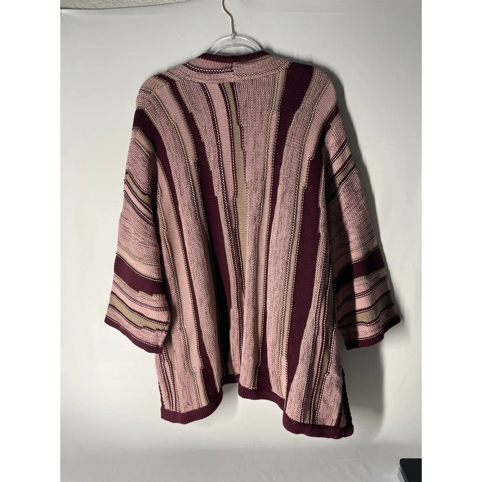 Cárdigan tejido cuadrado frente abierto colección Marla Wynne manga 3/4 talla grande Foto 4 de 4