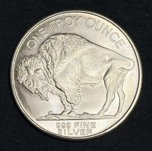 1 oz Silver Buffalo Round .999 Fine, One Troy Ounce, Vintage No Reserve #081