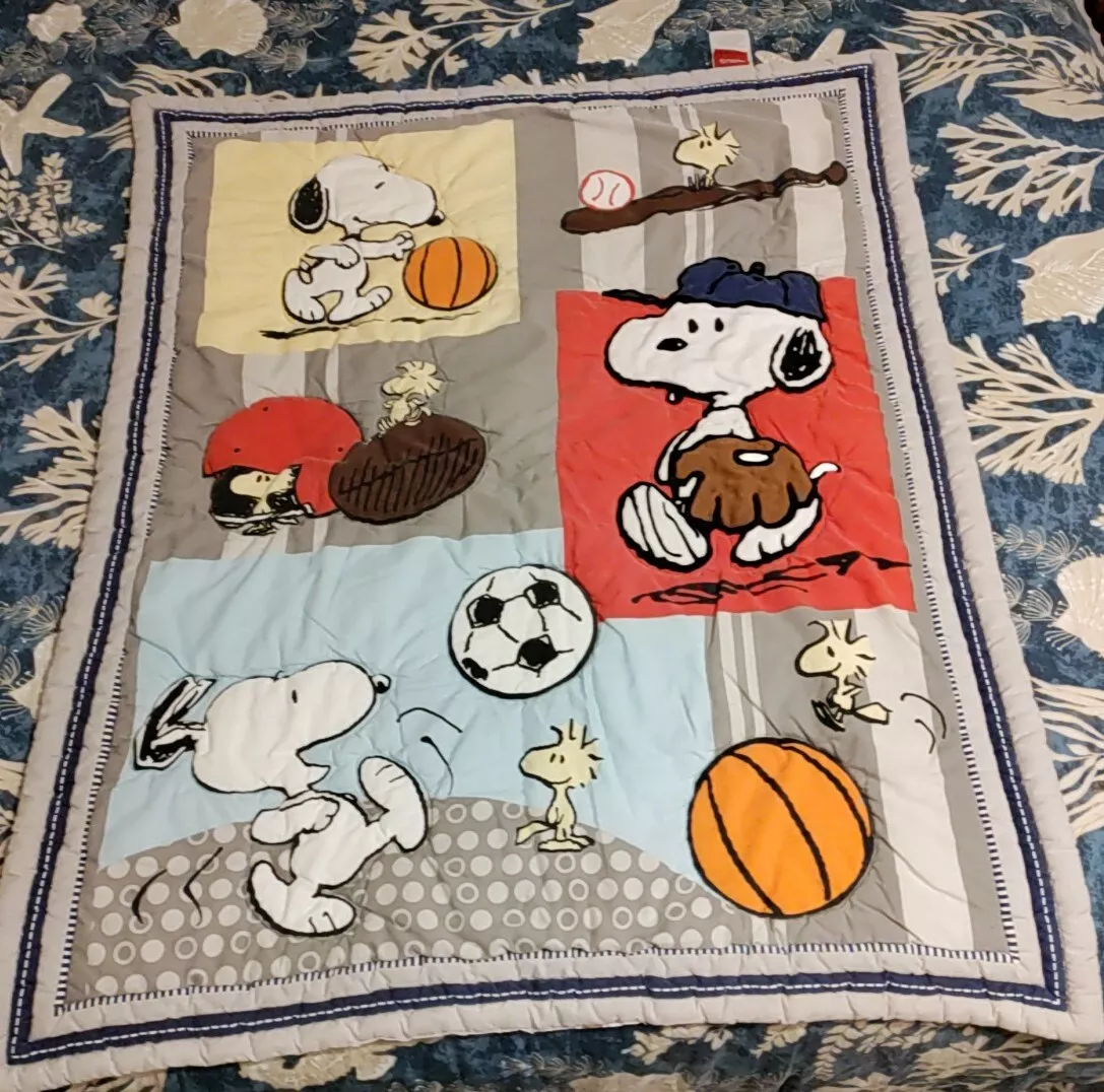 Snoopy baby online blanket