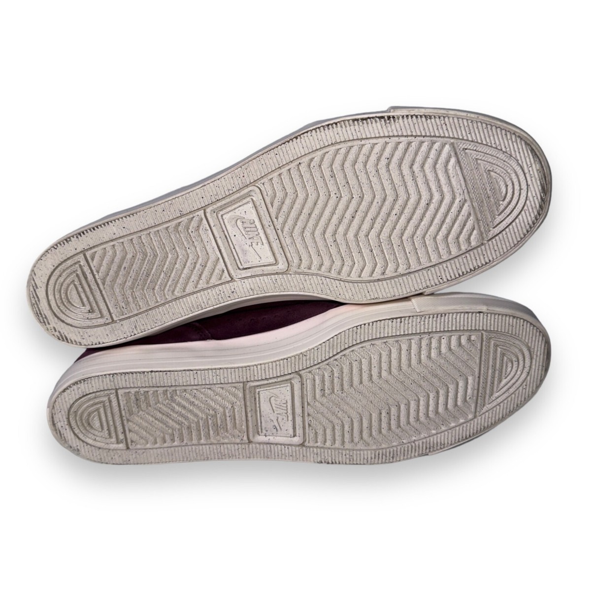 Nike Go Chukka Suede Mid Casual Shoes Burgundy 487335-600  display picture 2