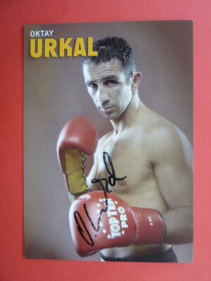 -ö- Oktay Urkal (boxing), autograph card