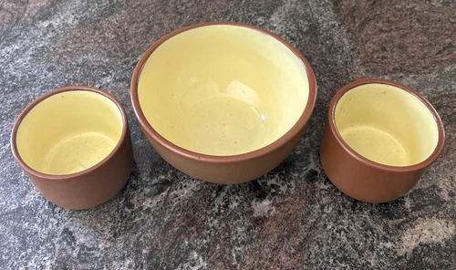 Pigeon Forge Pottery Set Of Bowl And Two Small Cups Speckled Yellow Glaze VTG
