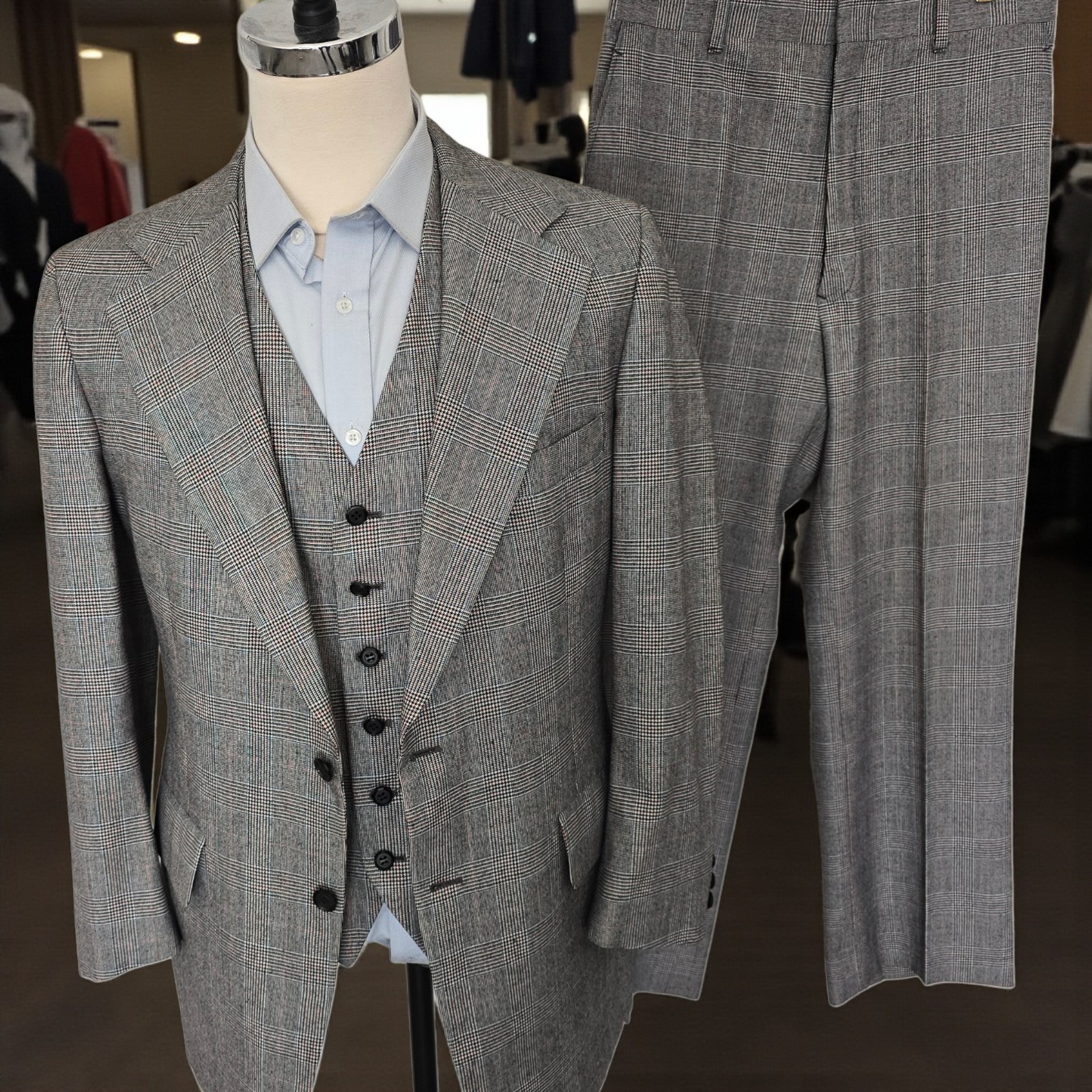 Vintage 1960s 3 Piece Wool Suit 42r 33x30 Flare Leg Wide Lapel Bespoke