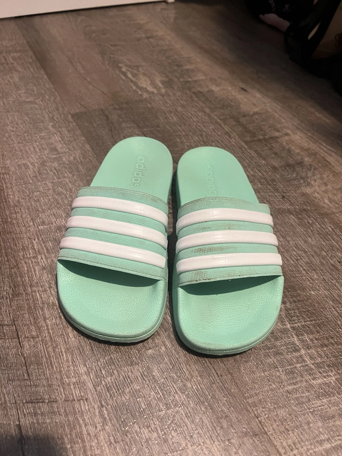 Scivoli Adidas verdi per bambini taglia 2