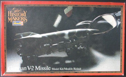 Revell 1/54th Scale German V-2 Missile Model Kit No. 0560 - Open Box - Picture 1 of 2