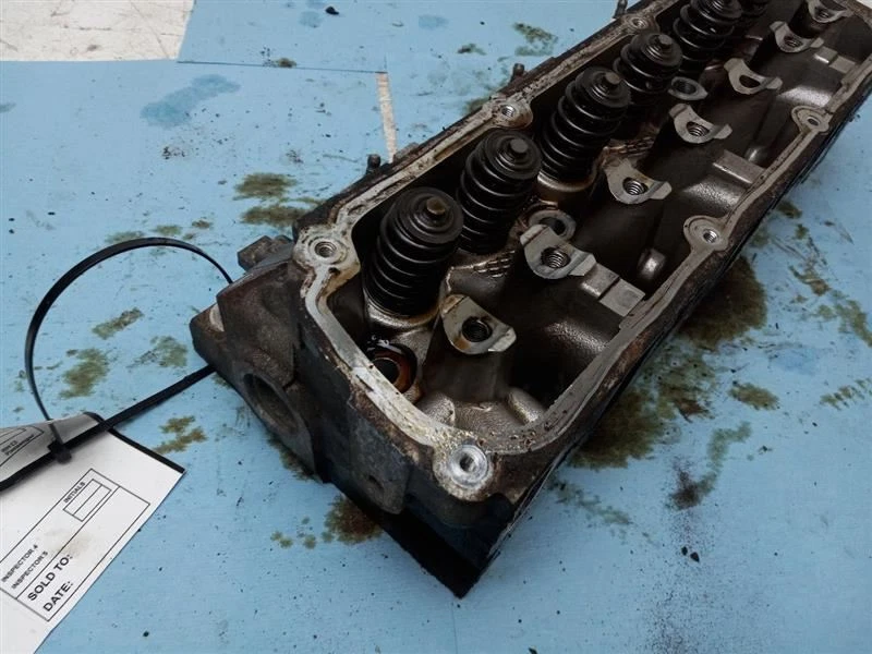 CABEZAL DE CILINDRO LADO IZQUIERDO PARA CHRYSLER TOWN COUNTRY 2002-2007 Foto 2 de 4