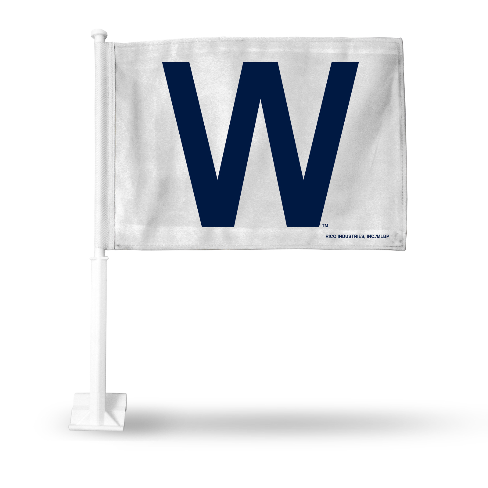 Белый автомобильный флаг Chicago Cubs с синей буквой W (логотип победы)