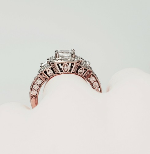 3.50 CT Cushion, Round & Princess Cut Diamond Engagement Ring GIA Certified - Picture 4 of 9