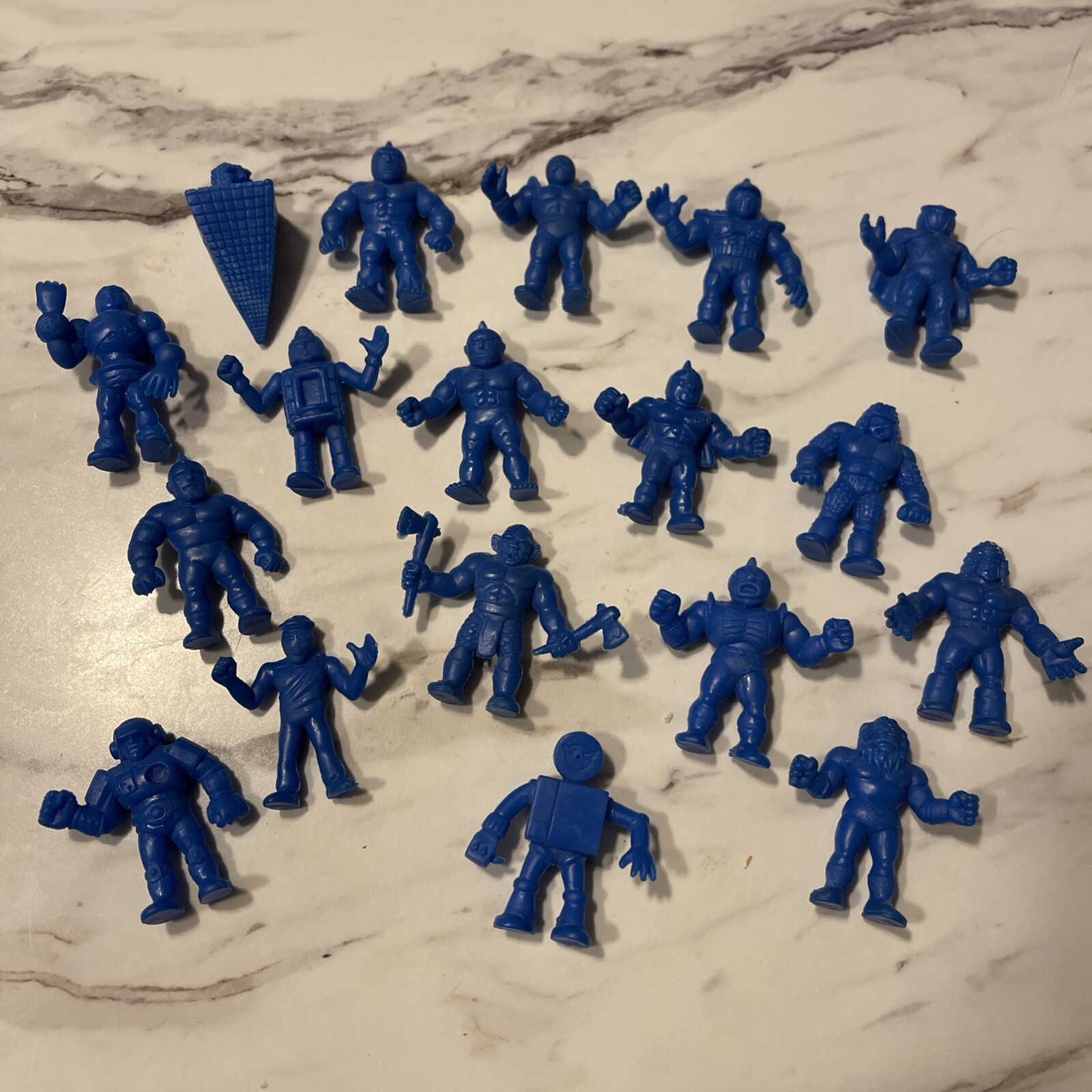 Mattel Vintage 1985 M.U.S.C.L.E Muscle Men Lot Of 18 Kinnikuman Dark Blue Clean!