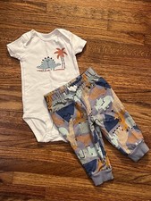 Carter's Baby Dino Outfit; Short Sleeve Bodysuit Matching Pants 6m